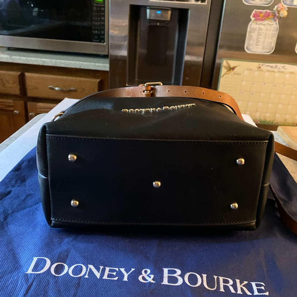 DB Black Barlow Florentine Leather Satchel Crossbody,Tote, Cover & Reg Paper - Picture 9 of 10